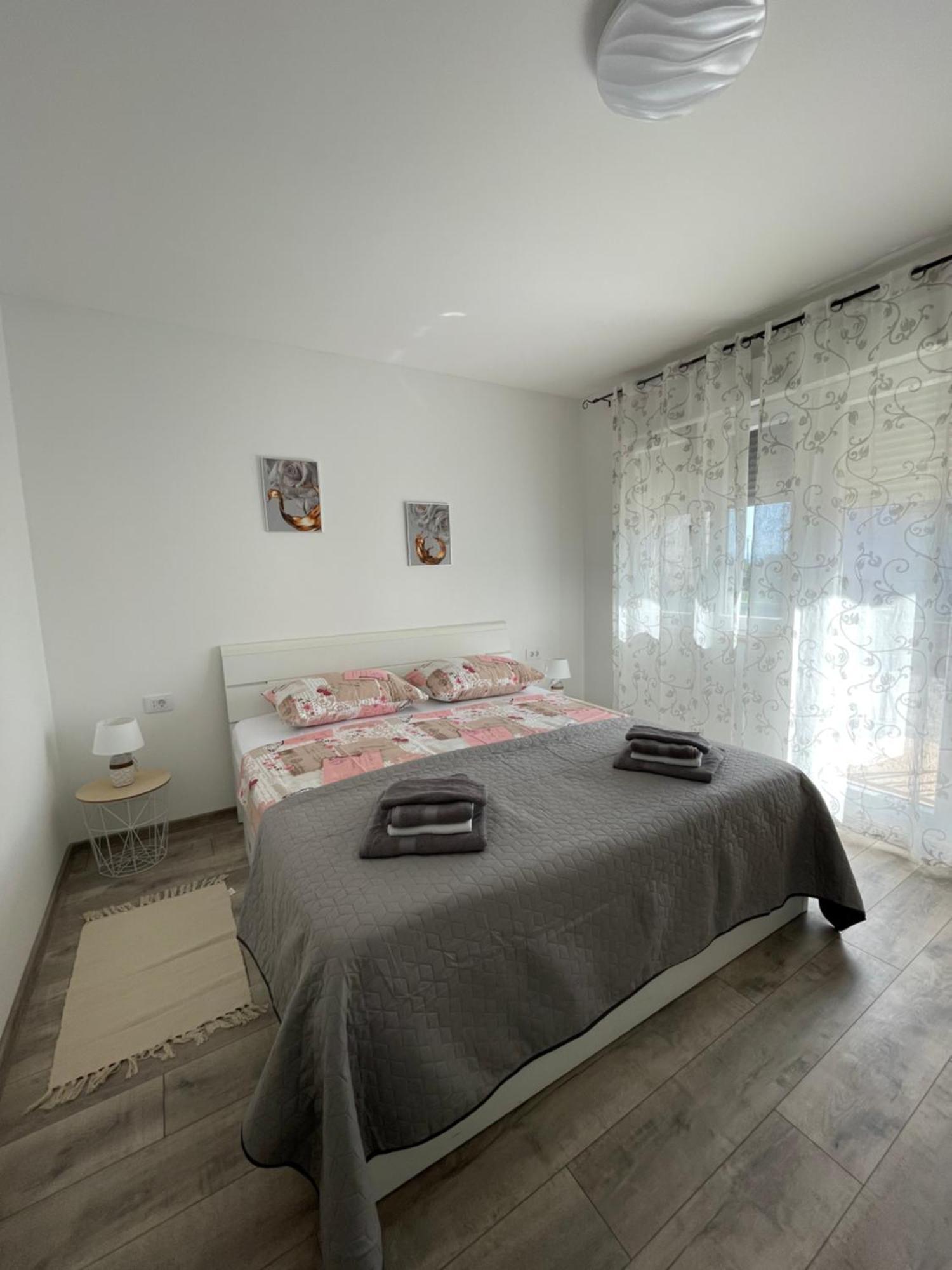 Anamaria Apartamento Kaštela Exterior foto