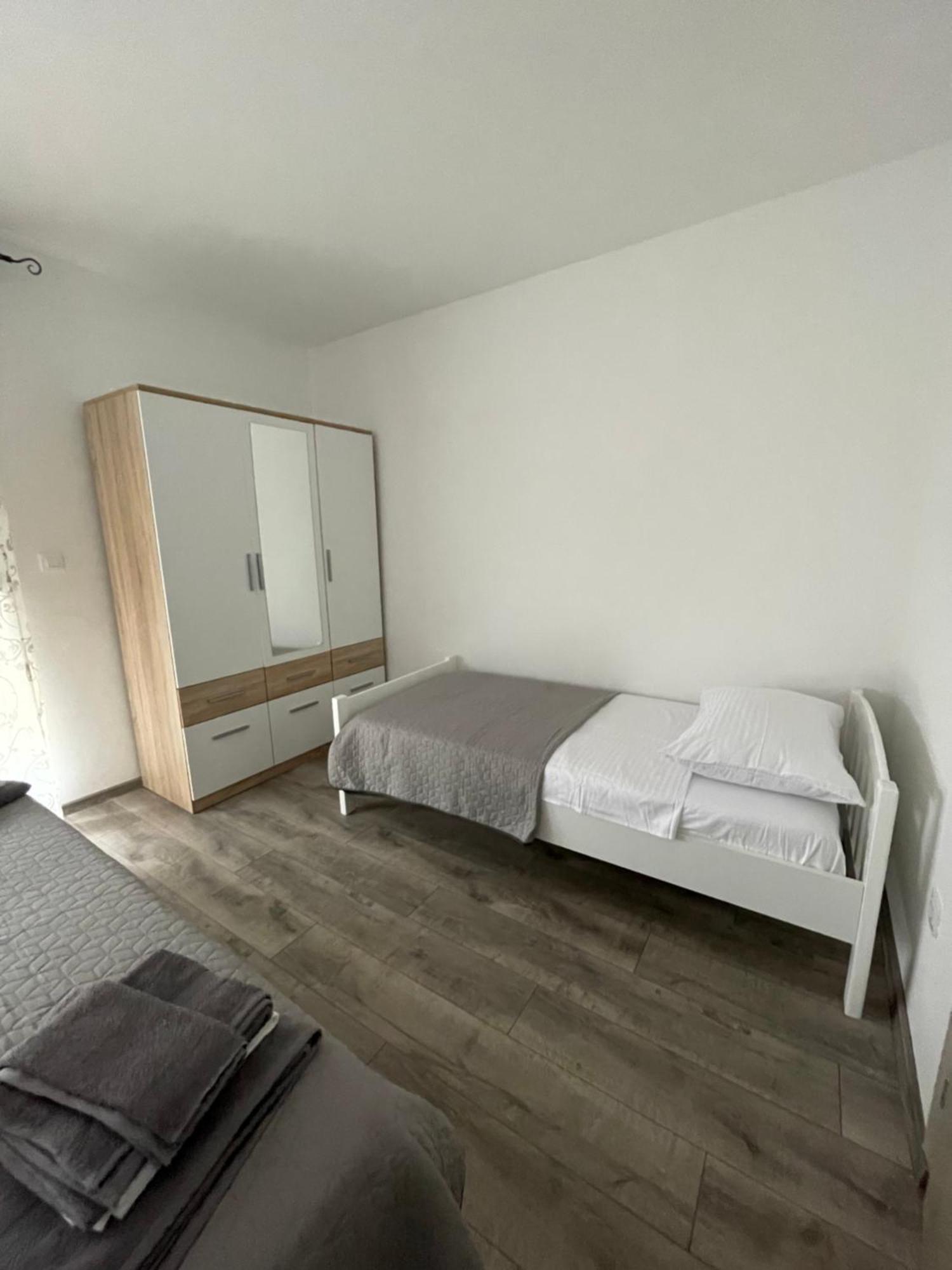 Anamaria Apartamento Kaštela Exterior foto
